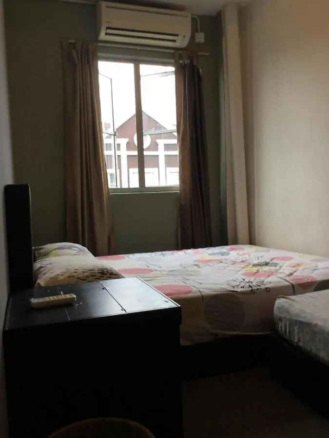 Le Village Malacca Guest House 2*,